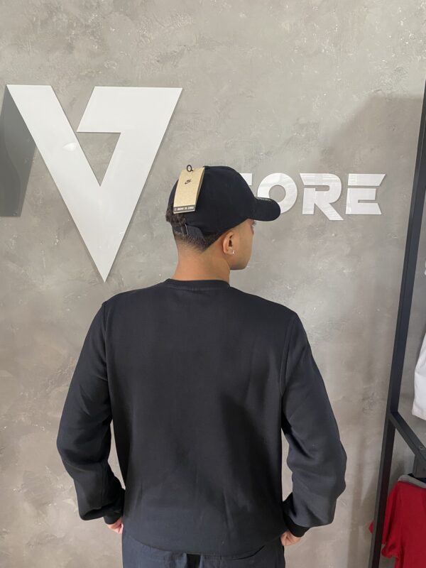 Blusa Nike Sportswear Club Crew - Image 3