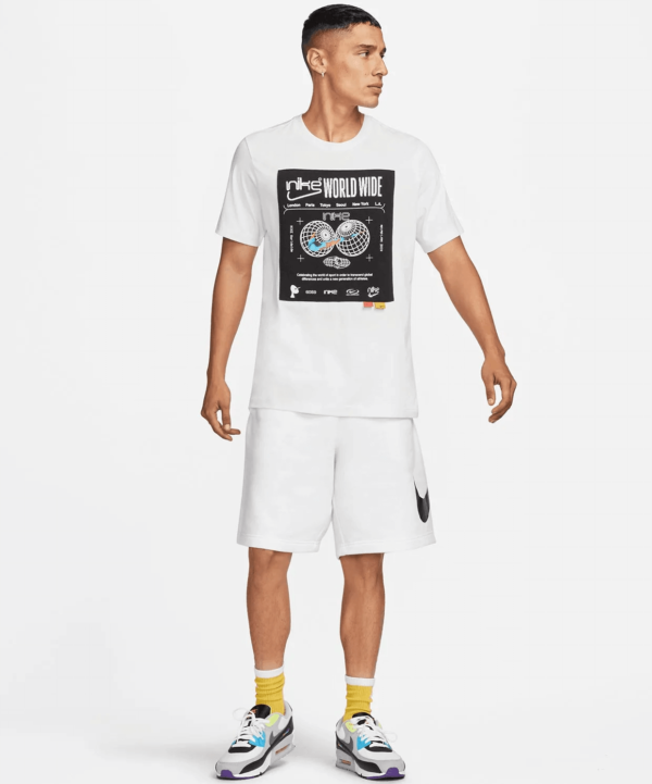 Camiseta Nike Sportswear - Image 3
