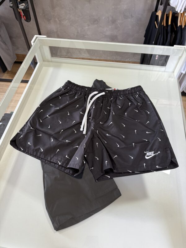 Shorts Nike Woven Flow
