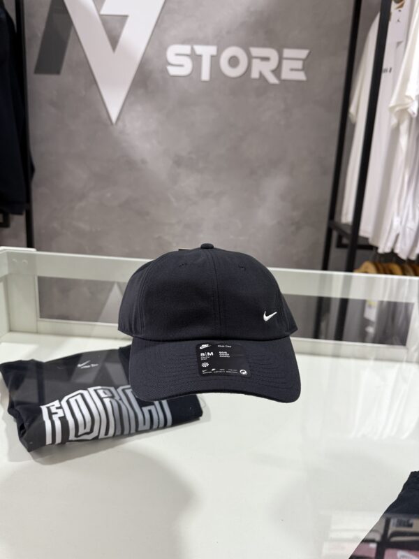 Boné Nike Club Swoosh